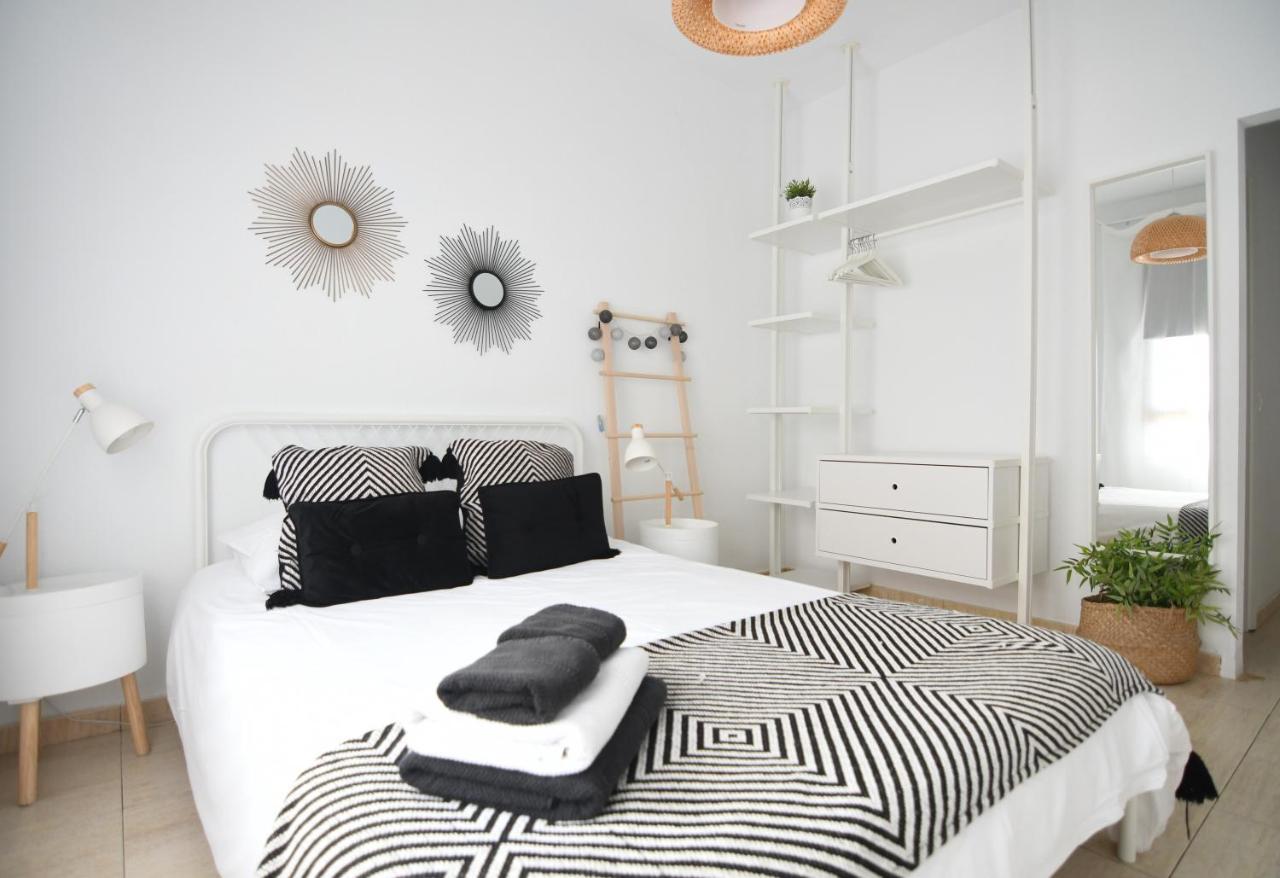 Near The Beach - 3Bed - 2Bath - Wifi Las Palmas de Gran Canaria Bagian luar foto